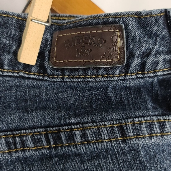 Riders By Lee | Vintage Boot Cut Blue Jeans - Picture 9 of 9